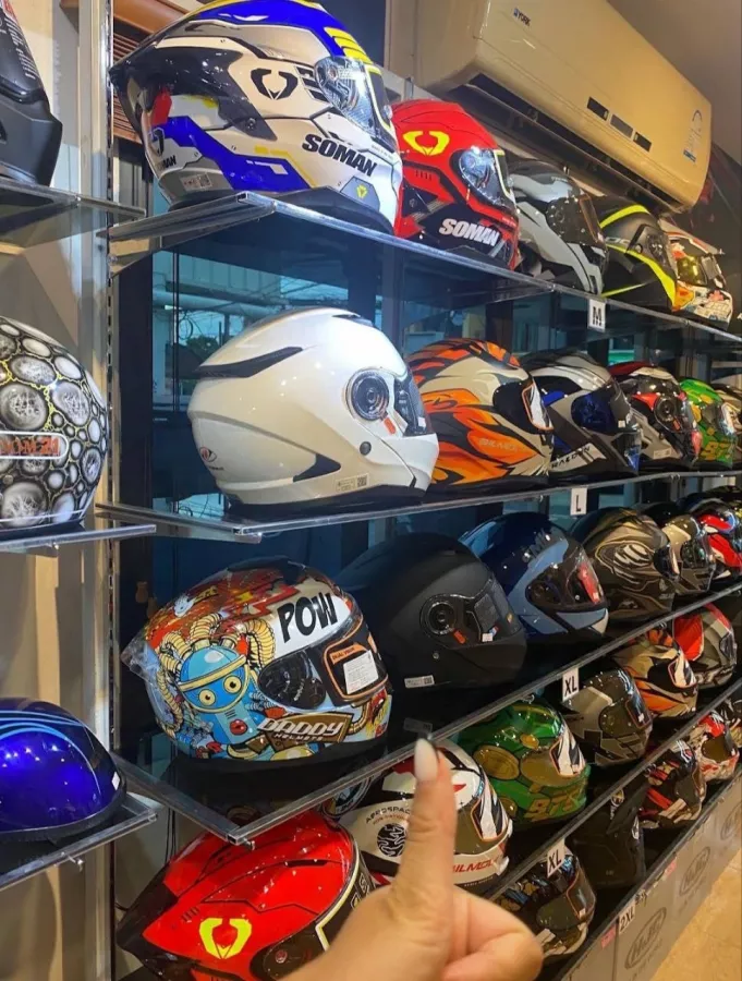 Магазин Шлемов Helmetshop Phuket в Пхукете: Шлемы, Аксессуары, Accessories, Glasses, Очки, Helmets,