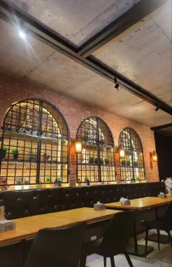 Ресторан «Pizzeria Hut 1»