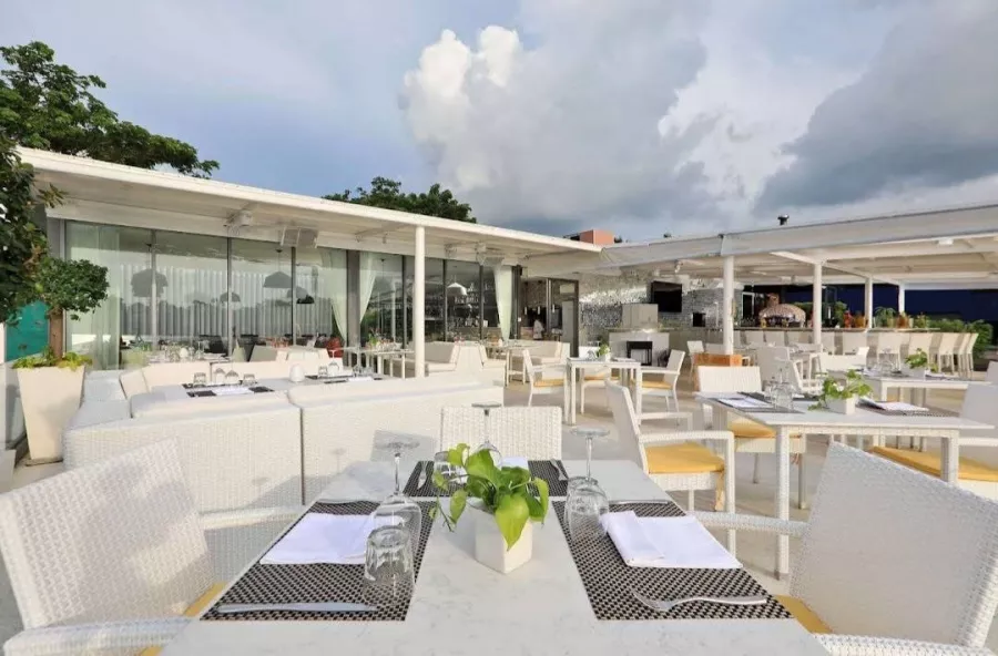 Ресторан Bocconcino Phuket в Пхукете: Ресторан, Бар, Итальянская Кухня, Вино, Десерты, Пицца, Restaurant, Bar, Italian Cuisine , Wine, Pizza,