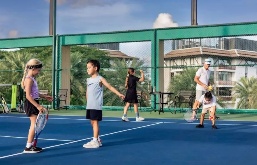 Теннисный Клуб Royal Tennis Club Phuket в Пхукете: Теннис, Бар, Тренеры, Тренировки, Tennis, Bar, Trainings, Coaches,