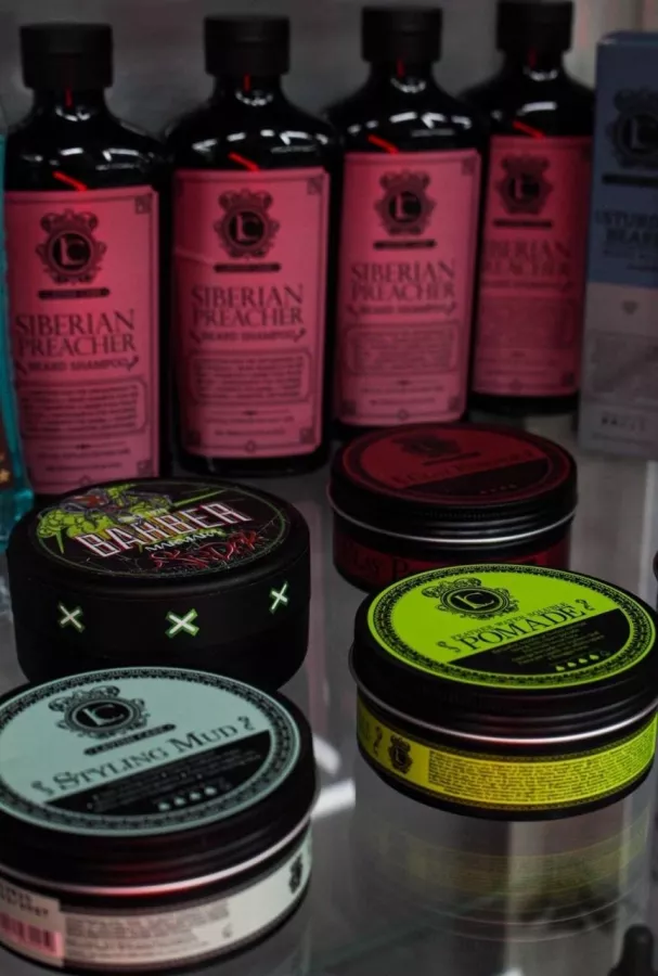 Барбершоп Hairbar на Целиноградской в Краснодаре: Красота, Мужчинам, Стрижка, Барбершоп, Парикмахер,