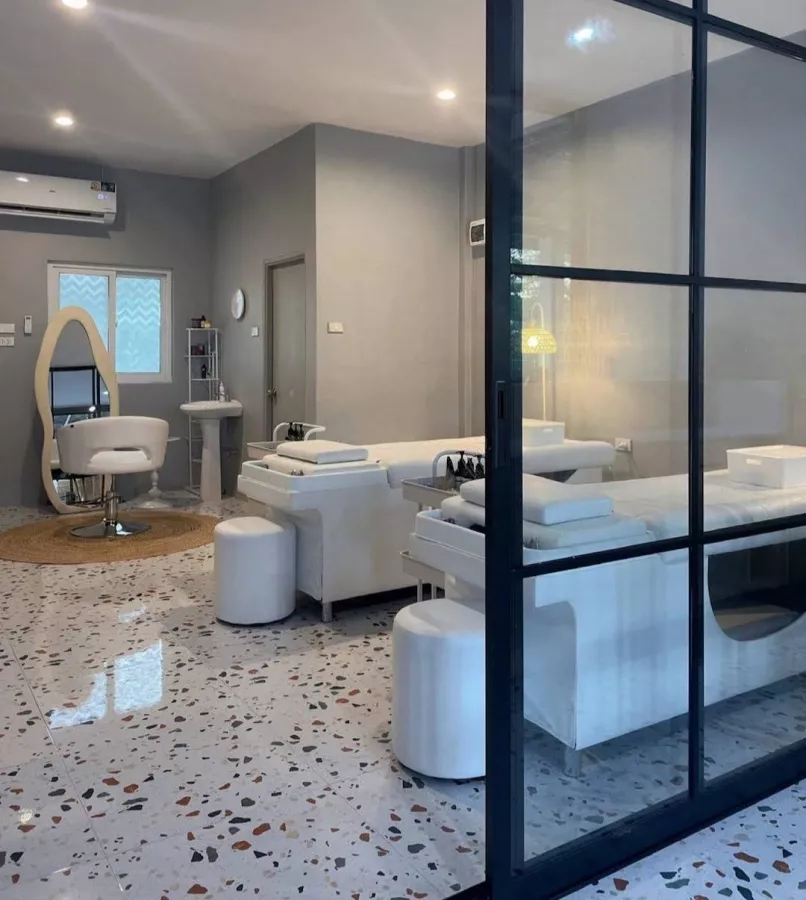 Салон Красоты Sunkissed Beauty Bar By Gigz в Пхукете: Салон Красоты, Маникюр , Педикюр, Beauty Salon, Nails, Relax, Релакс, Уход За Волосами, Hair Treatment,