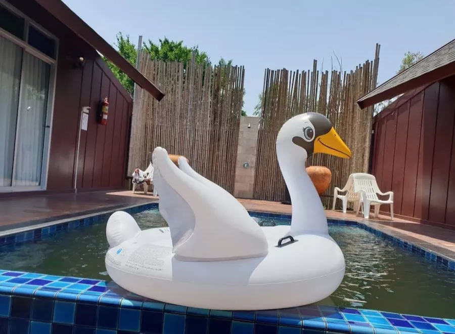 Отель IP PLUS POOL VILLA PATTAYA в Паттайе: Отель, Вилла, Бассейн, Ресторан, Hotel, Swimming Pool, Restaurant , Villa,