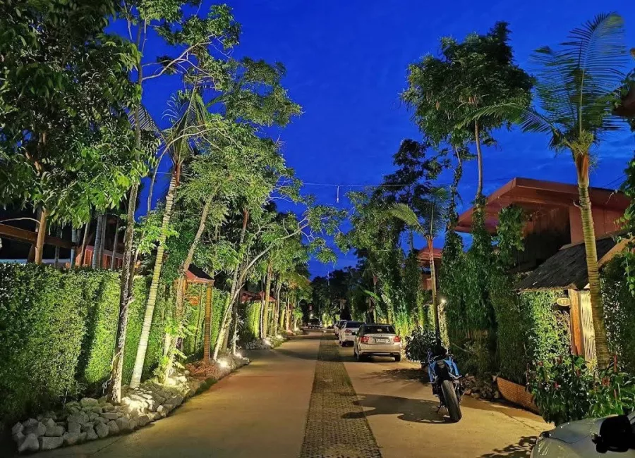 Отель IP PLUS POOL VILLA PATTAYA в Паттайе: Отель, Вилла, Бассейн, Ресторан, Hotel, Swimming Pool, Restaurant , Villa,