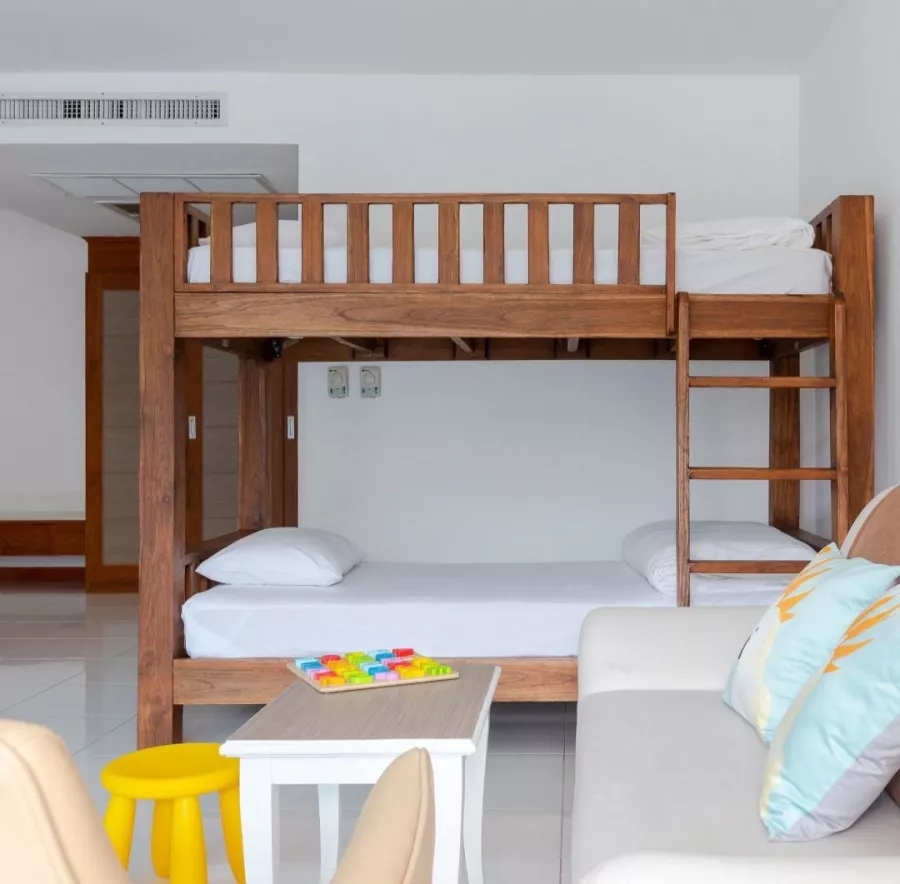 Отель Pinnacle Grand Jomtien Resort в Паттайе: Отель, Бассейн, Ресторан, Бар, Hotel, Swimming Pool, Bar, Restaurant, Детская Площадка, Kids Playground,