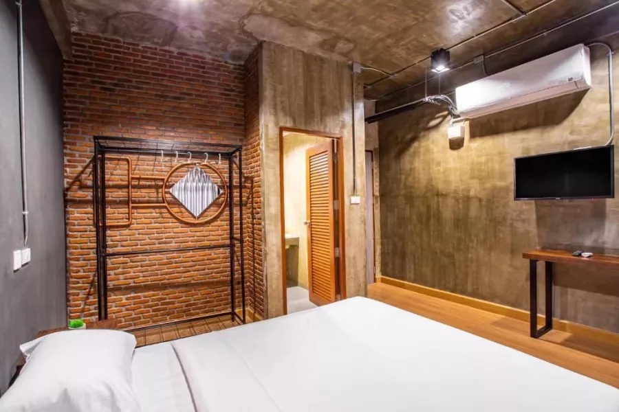 Хостел Kaen Pattaya в Паттайе: Отель, Хостел, Бар, Коворкинг, Hotel, Hostel, Bar, Coworking,