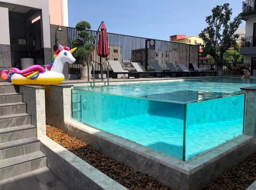 Отель Sleep With Me Pattaya в Паттайе: Отель, Бассейн, Кафе, Hotel, Swimming Pool, Cafe,