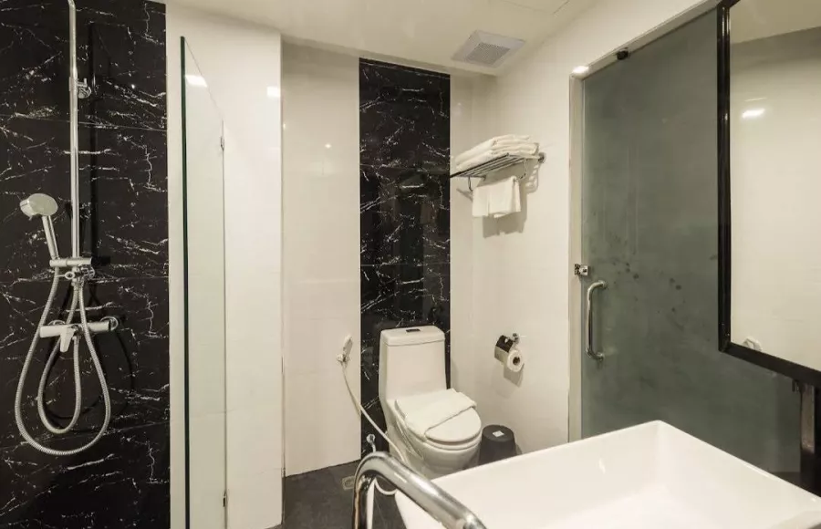Отель Sleep With Me Pattaya в Паттайе: Отель, Бассейн, Кафе, Hotel, Swimming Pool, Cafe,