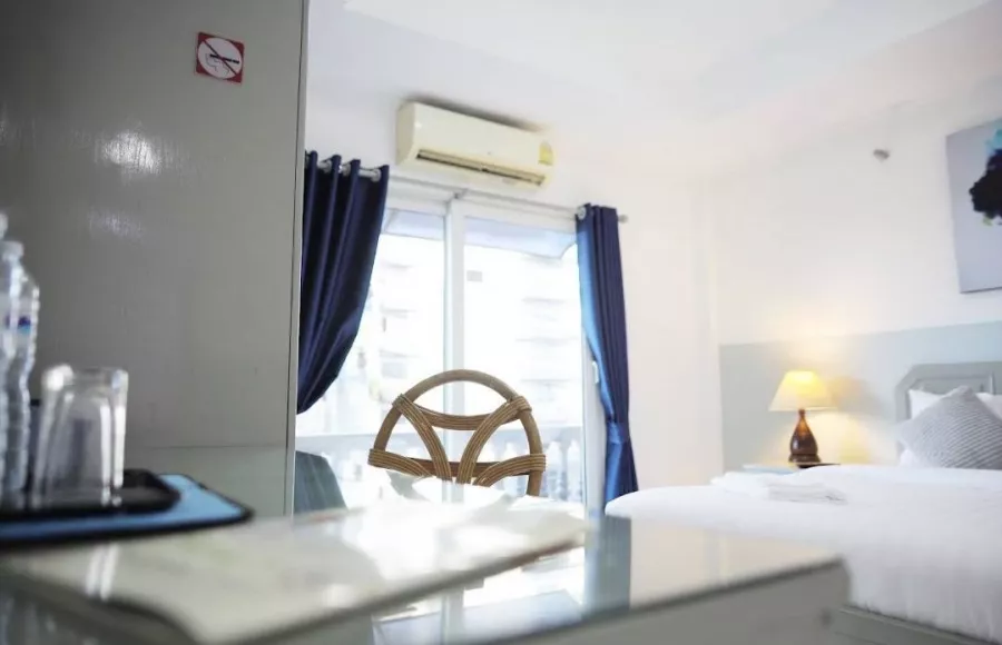 Хостел Aloft Pattaya в Паттайе: Хостел, Отель, Кафе, Cafe, Hotel, Hostel,