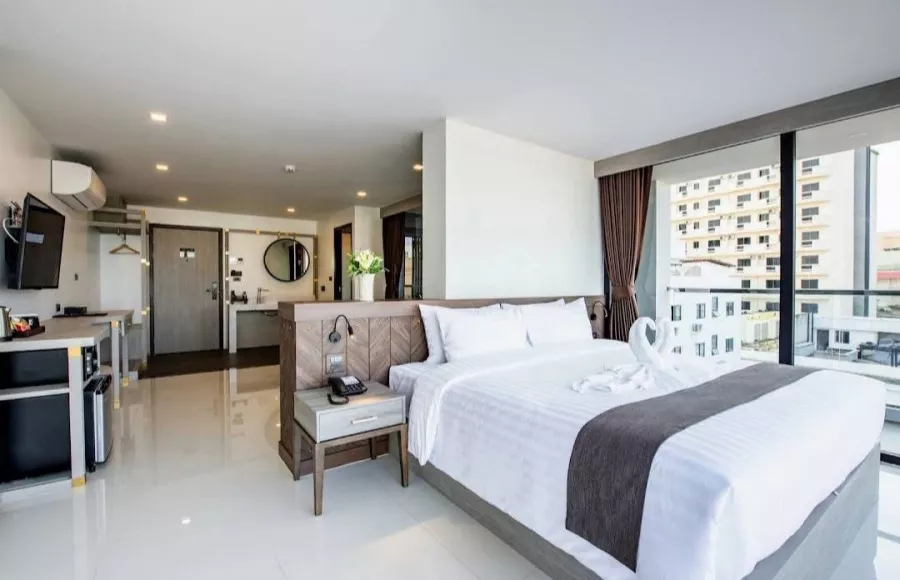 Отель Blackwoods Pattaya в Паттайе: Отель, Бассейн, Кафе, Бар, Сауна, Hotel, Swimming Pool, Cafe, Bar, Sauna,