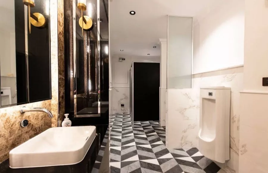 Отель Blackwoods Pattaya в Паттайе: Отель, Бассейн, Кафе, Бар, Сауна, Hotel, Swimming Pool, Cafe, Bar, Sauna,