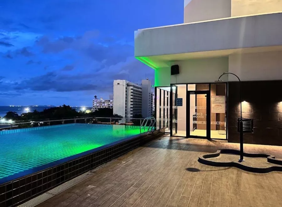 Отель Blackwoods Pattaya в Паттайе: Отель, Бассейн, Кафе, Бар, Сауна, Hotel, Swimming Pool, Cafe, Bar, Sauna,