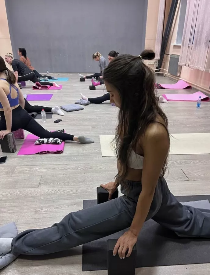 Студия растяжки Ri stretching в Красноярске: Растяжка , Гибкость , Пилатес, Женское пространство , Йога, Фитнес, Здоровье , Тренировки ,