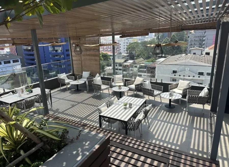 Отель XQ Pattaya Hotel в Паттайе: Отель, Бассейн, Тренажёрный Зал, Ресторан, Hotel, Swimming Pool, Restaurant , Gym,