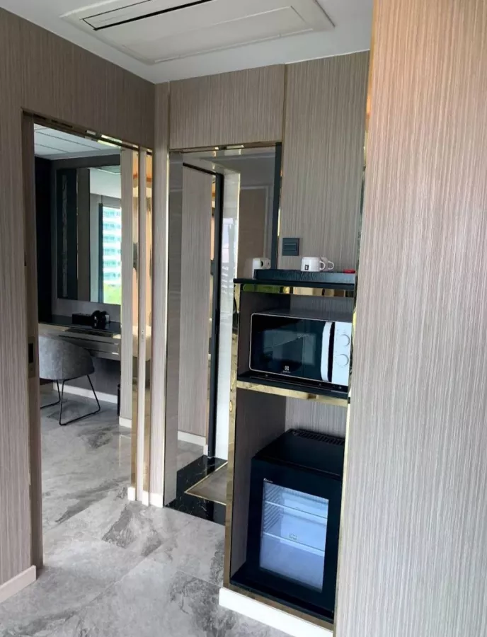 Отель The TJ Hotel в Паттайе: Отель, Бассейн, Тренажёрный Зал, Hotel, Gym, Swimming Pool,