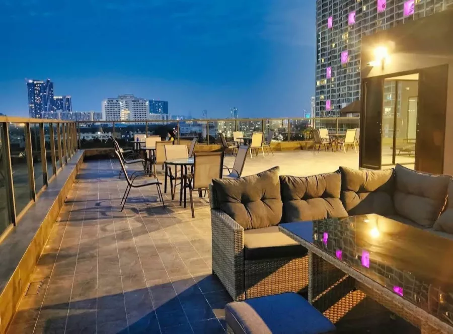 Отель The TJ Hotel в Паттайе: Отель, Бассейн, Тренажёрный Зал, Hotel, Gym, Swimming Pool,