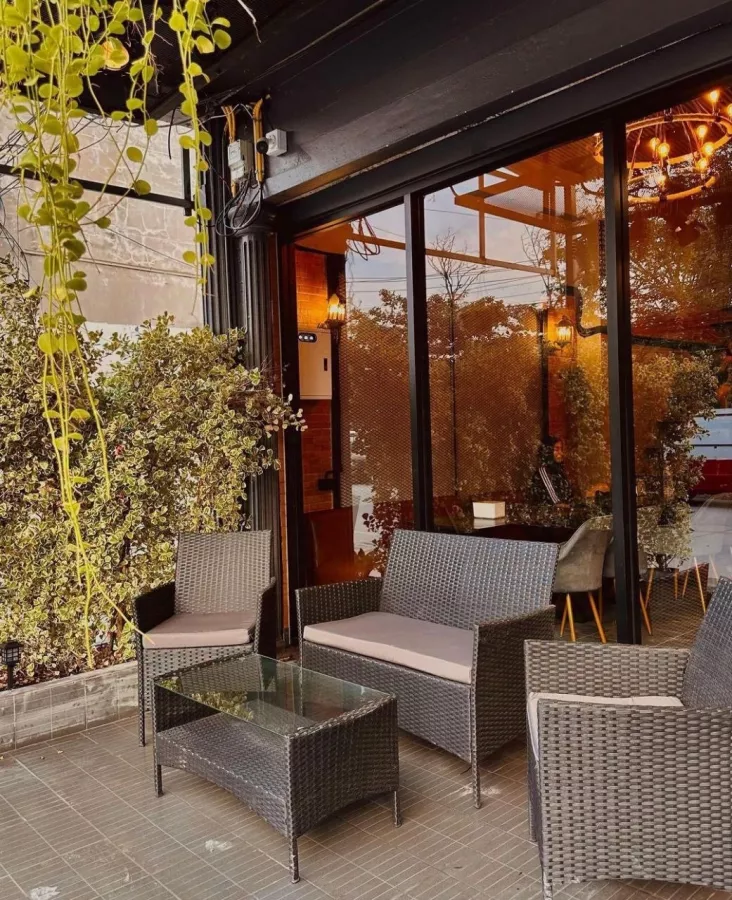 Хостел Friends Station в Паттайе: Хостел, Отель, Кафе, Коворкинг, Hostel, Hotel, Cafe, Coworking ,