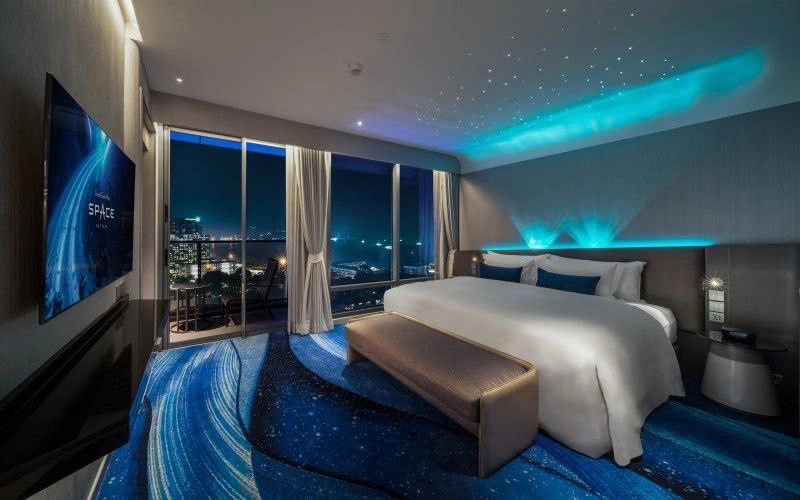 Отель Grande Centre Point Space Pattaya в Паттайе: Отель, Аквапарк, Тренажёрный Зал, Бар, Ресторан, Спа, Сауна, Бассейн, Hotel, Bar, Waterpark, Spa, Gym, Sauna,