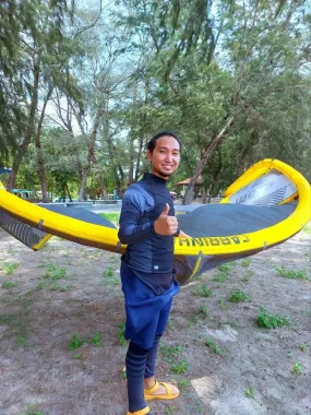 Школа Виндсёрфинга «Windsurf School Pattaya»