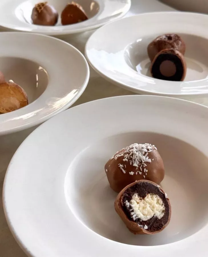 Ресторан Pelmeni Club Pattaya в Паттайе: Русская Кухня, Ресторан , Вино, Десерты , Russian Cuisine , Restaurant , Wine, Desserts , Bar, Бар,