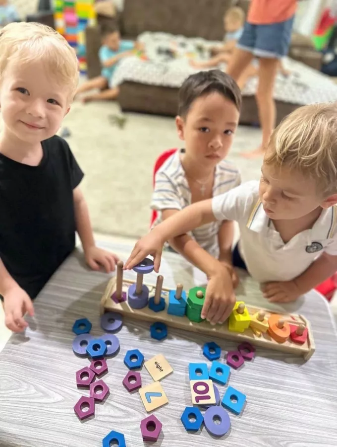 Детский Сад Happy Kids в Паттайе: Детский Сад, Бассейн, Обучение, Рисование, Kindergarten, Swimming Pool, Drawing , Education , Детская Площадка , Kids Playground ,