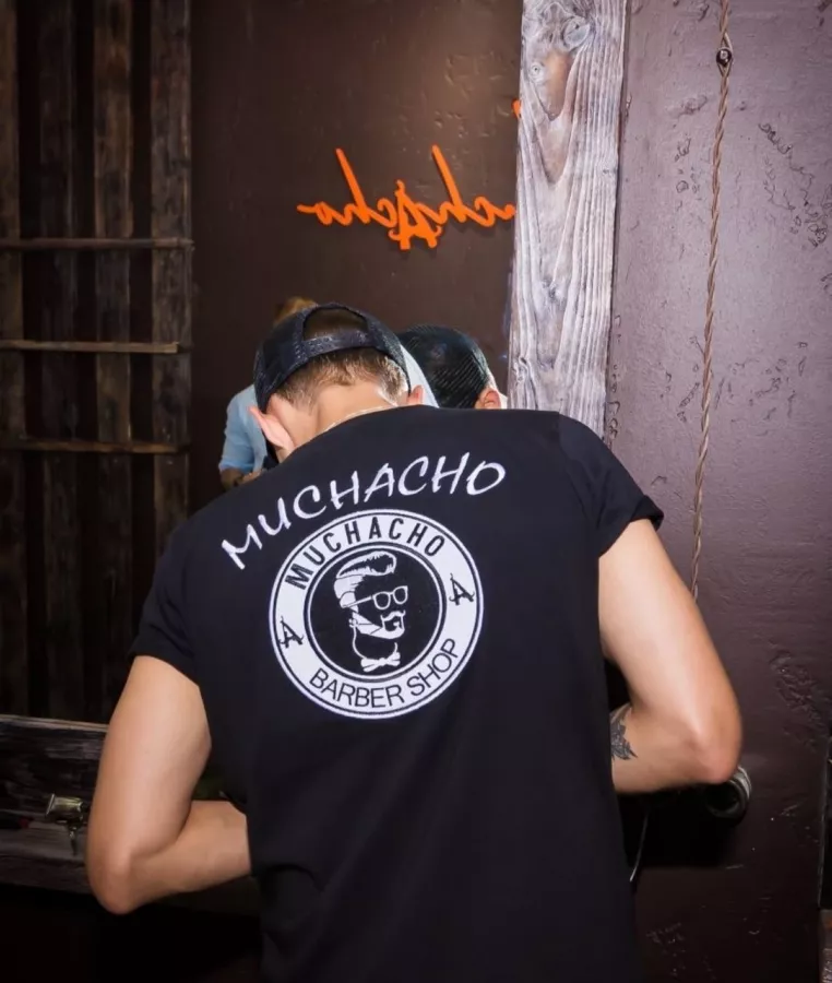 Барбершоп Muchacho на Бородинской в Краснодаре: Красота, Барбершоп, Мужчинам, Стрижка,