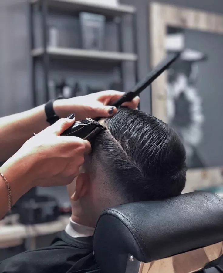 Барбершоп Mr.Barber на Нефтянников в Краснодаре: Красота, Барбершоп, Мужчинам, Парикмахер, Стрижка, Борода,