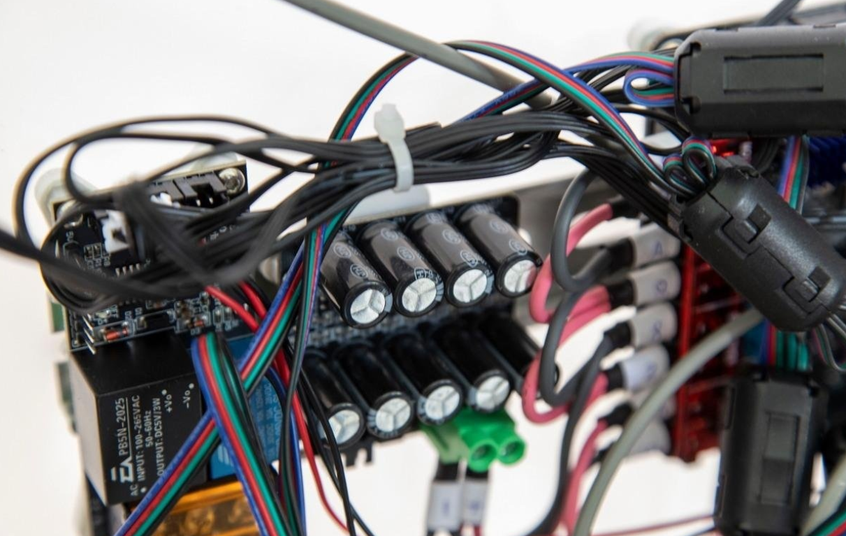 Компания по 3D-печати и продаже 3D-принтеров "Stereotech"