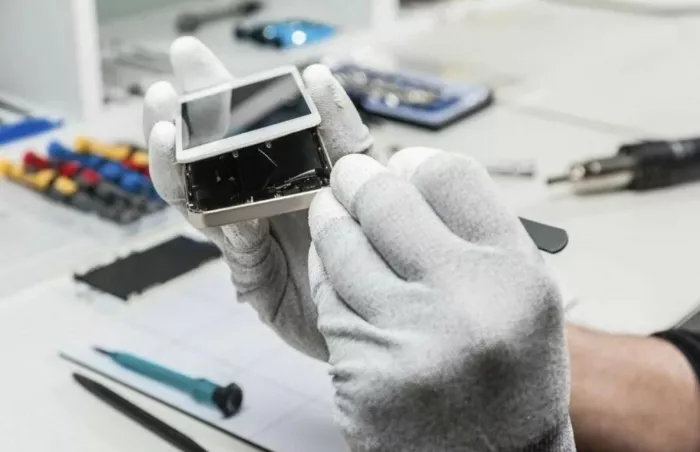 Сервисный центр Konigsmartservice в Калининграде: Чистка, Сервисный центр, Замена стекла, Замена экрана, Прошивка, Аккумуляторы, 