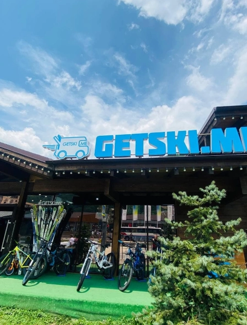 Прокат сноубордов и лыж GetSki.me в Сочи: Очки для сноуборда, Сноуборд, Лыжи, Семейный отдых, Для всей семьи, Для детей и взрослых, Ботинки для сноуборда, Шлем для сноуборда,