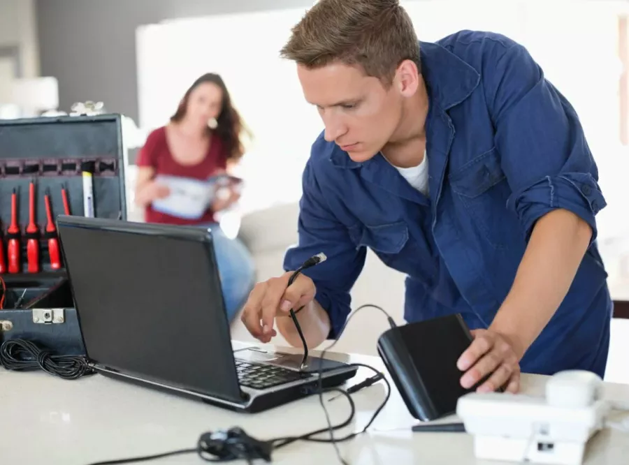 IT-компания Центр технических решений Грифон в Ростове-на-Дону: IT-компания , Разработка ПО, Обслуивание компьютеров, Устройство сетей,
