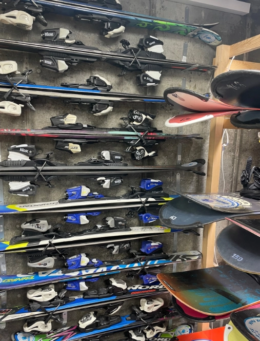 Прокат сноубордов и лыж Снегирь в Хабаровске: Горы, Семейный отдых , Сноуборд, Лыжи, Для всей семьи, Зима, Прокат, Аренда,