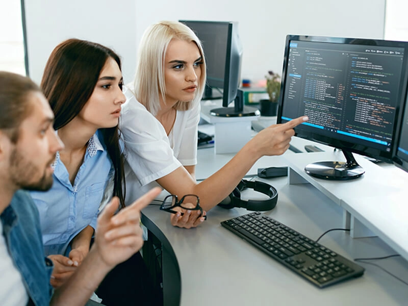 IT-компания Бот в помощь в Ростове-на-Дону: IT, CRM системы, ПО, IT-консалтинг,
