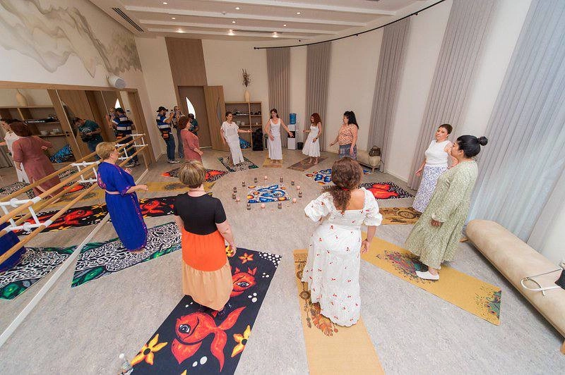 Yoga centre Nine Senses в Баку: Медитация , Релакс, Растяжка , Пилатес, Yoga , Fitness , Relax ,
