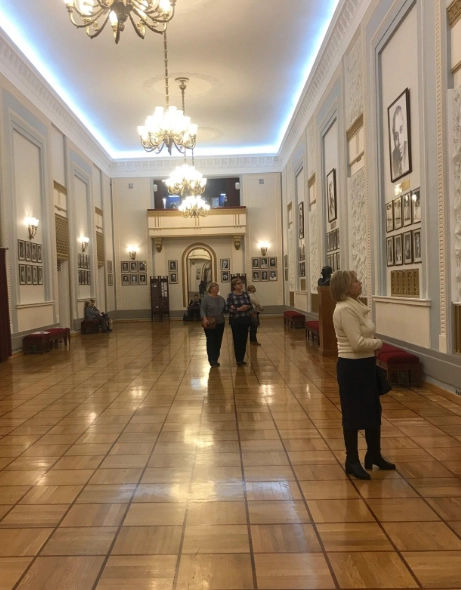 Театр им. Е. Вахтангова в Москве: Шоу, Премьера, Актеры, Для всей семьи, Для детей и взрослых, Театральное искусство, Культура, Спектакль,