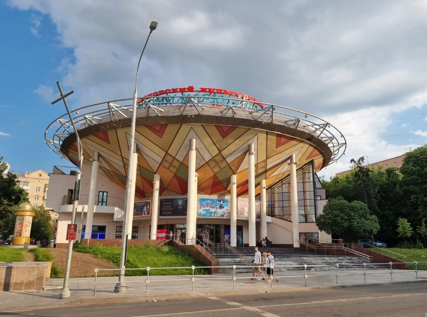 Театр Москва в Москве: Шоу, Премьера, Актеры, Для всей семьи, Для детей и взрослых, Театральное искусство, Культура, Спектакль,