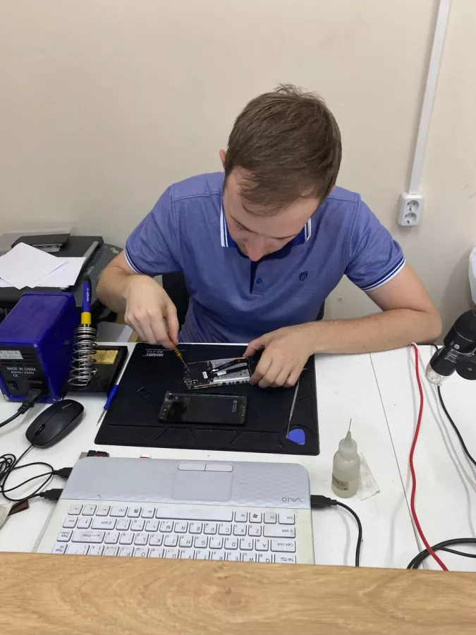 Сервисный центр Nestore в Ростове-на-Дону: IT, Перепрошивка, Ремонт цифровой техники, Ремонт телефонов,