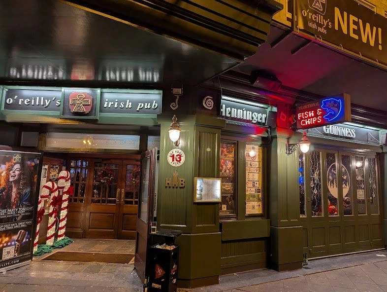 Паб o'reilly's Frankfurt в Франкфуртe-на-Майне: Паб, Пиво, Спорт, Футбол , Матч, Алкоголь , Beer, Drinks , Relax ,
