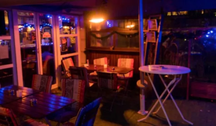 Бар The Fox and Hound в Франкфуртe-на-Майне: Бар, Паб, Пиво, Матч, 