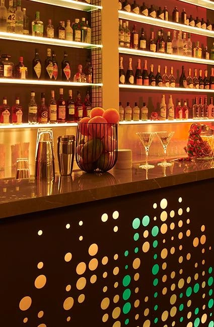Бар NFT Skybar в Франкфуртe-на-Майне: Bar, Beer, Alcohol , Drinks , Restaurant , Ресторан , Бар, Алкоголь ,