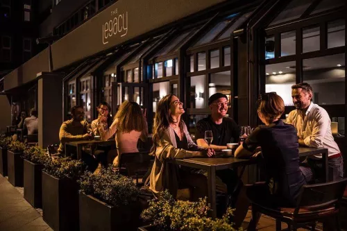 Ресторан The Legacy Bar & Grill в Франкфуртe-на-Майне