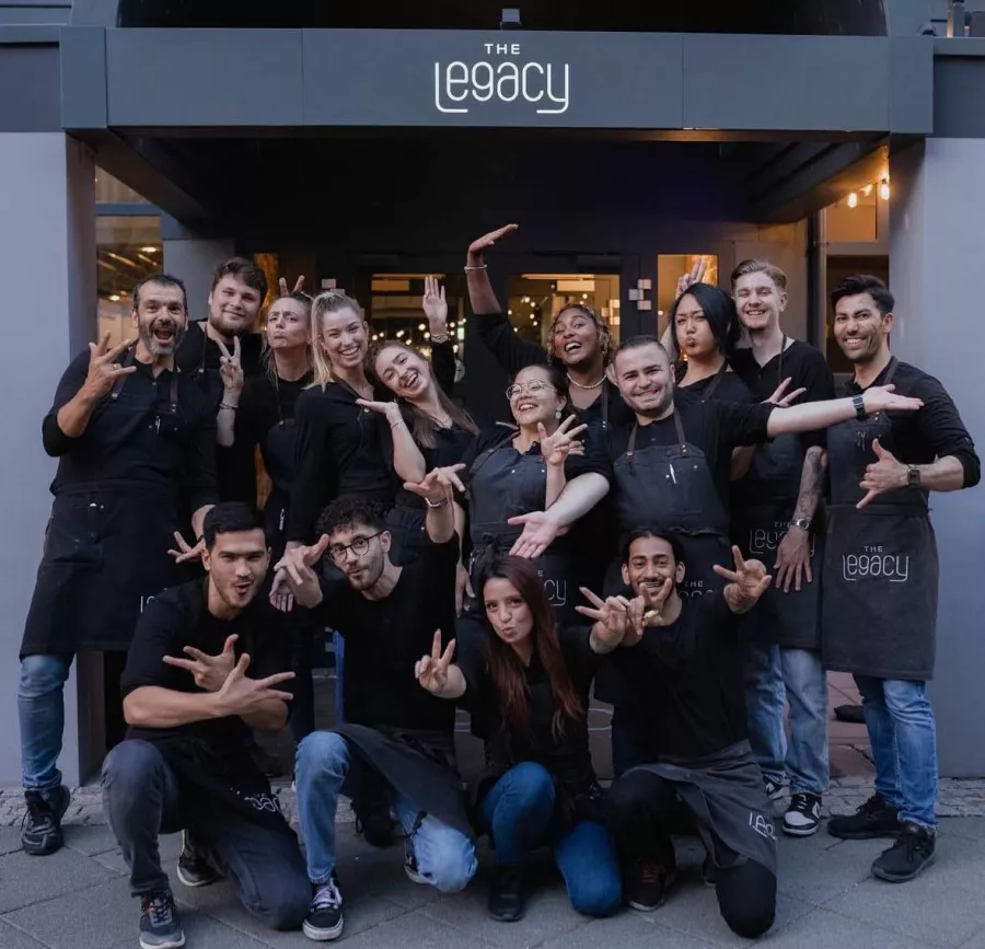 Ресторан The Legacy Bar & Grill в Франкфуртe-на-Майне: Куда сходить , Ресторан, Семейный отдых , Кафе, Еда,
