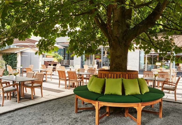 Отель Steigenberger Airport Hotel Frankfurt в Франкфуртe-на-Майне: Семейный отдых , Отель, Бассейн, Парковка, Для всей семьи, Гостиница,