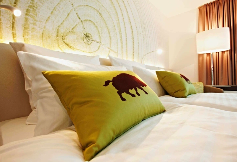 Отель Steigenberger Airport Hotel Frankfurt в Франкфуртe-на-Майне: Семейный отдых , Отель, Бассейн, Парковка, Для всей семьи, Гостиница,