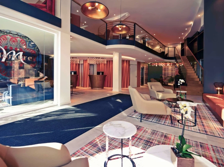 Отель Mercure Hotel Kaiserhof Frankfurt City Center в Франкфуртe-на-Майне: Семейный отдых , Отель, Бассейн, Парковка, Для всей семьи, Гостиница, Жилье,