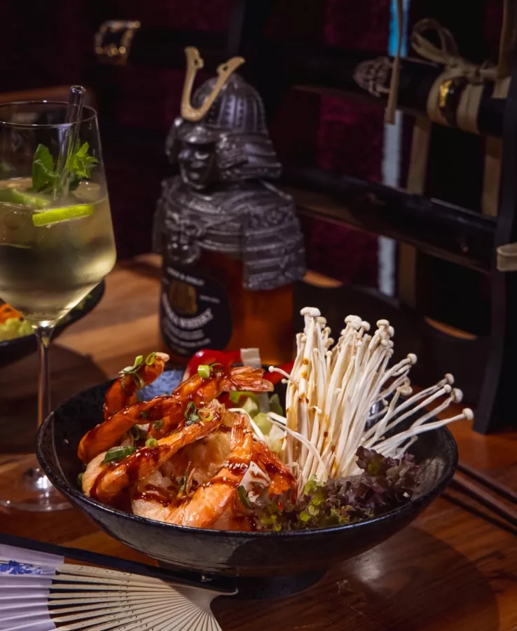 Японский ресторан Chilinh Restaurant в Франкфуртe-на-Майне: Куда сходить , Кафе, Салаты, Мясо, Роллы, Ресторан, Еда,