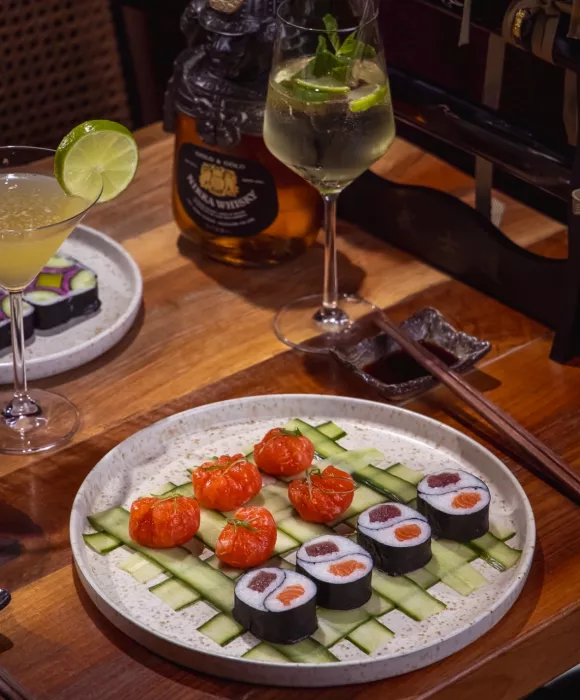Японский ресторан Chilinh Restaurant в Франкфуртe-на-Майне: Где поесть , Куда сходить , Кафе, Салаты, Мясо, Роллы, Ресторан, 