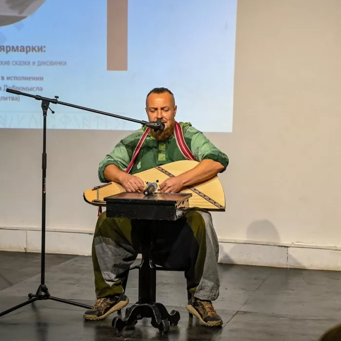 Ремесленная ярмарка Волшебные миры 