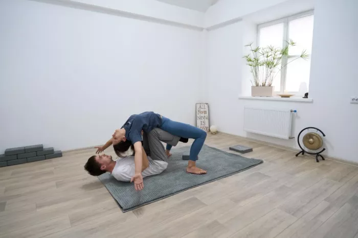 Студия ручного массажа и йоги Luna Studio | Massage & Yoga в Минске: ​Лимфодренаж, ​Хатха, Красота, Массаж, 