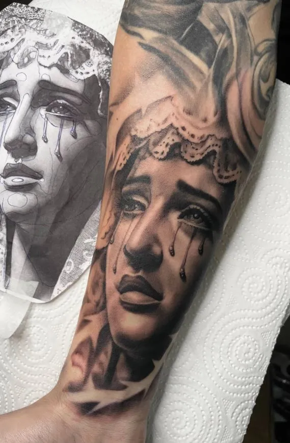 Тату-салон Три татушки